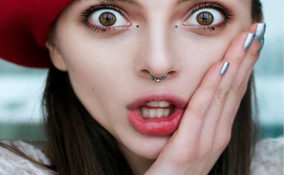 Septum piercing: Things you must know before you get pierced